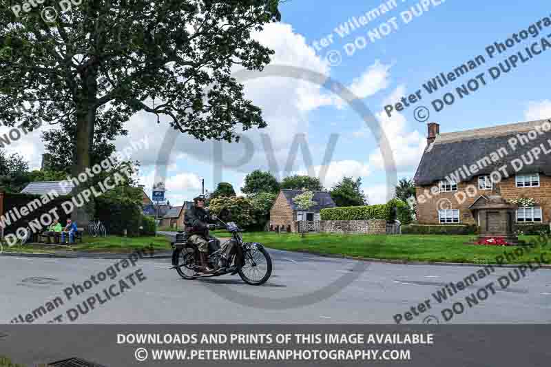 Vintage motorcycle club;eventdigitalimages;no limits trackdays;peter wileman photography;vintage motocycles;vmcc banbury run photographs